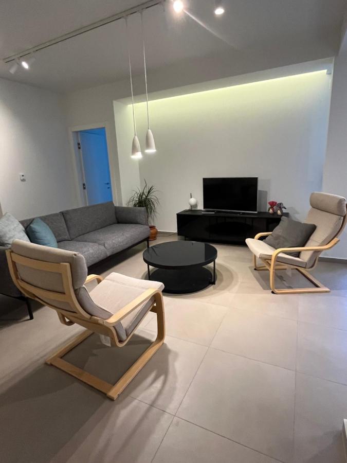 Fofi'S City Center Apartment Kavala Esterno foto